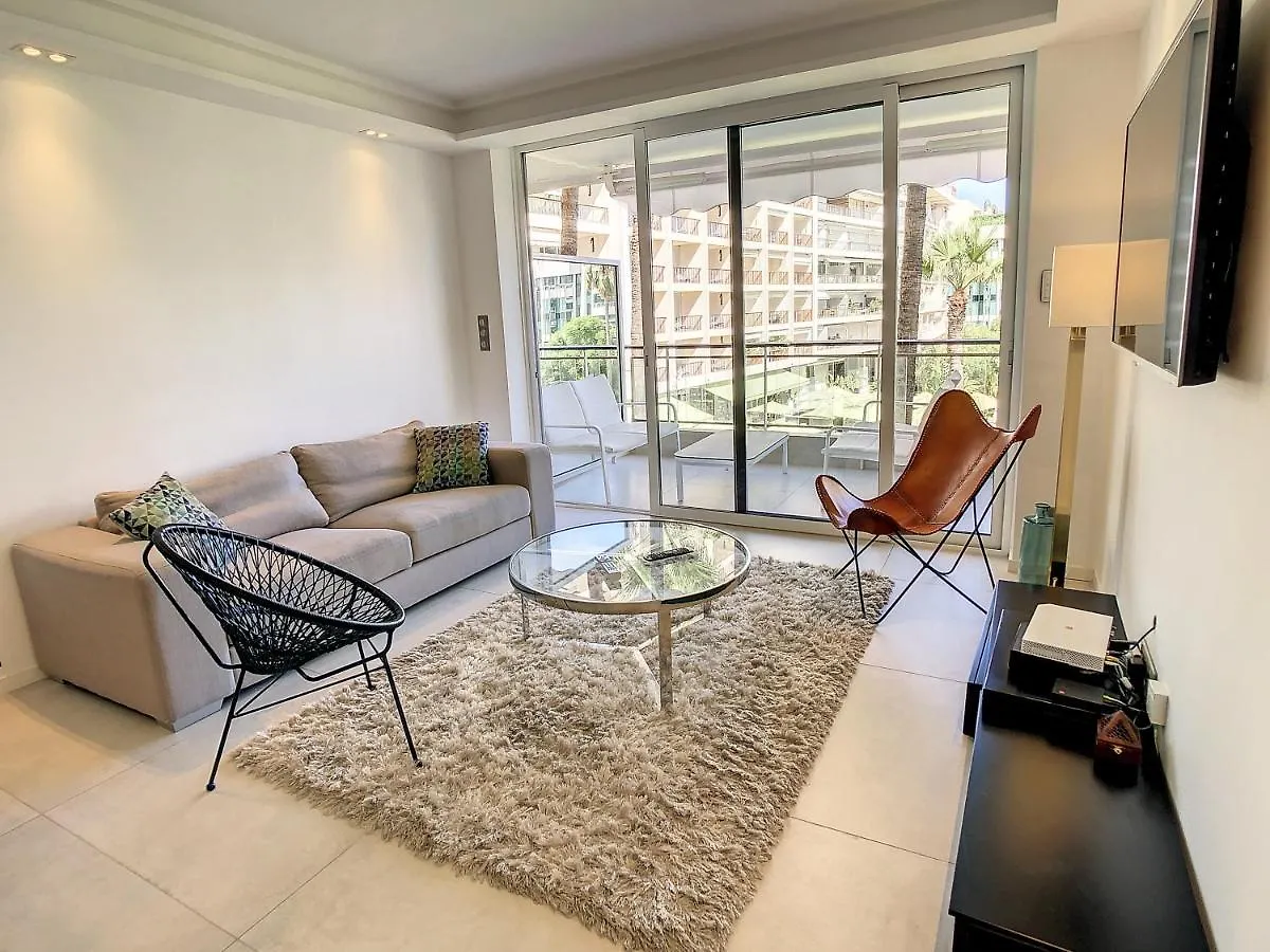 2 Bedroom Grand Hotel With Sea View 306 Cannes