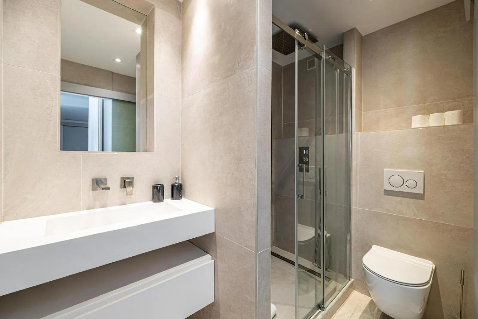 2 Bedroom Grand Hotel With Sea View 306 Cannes